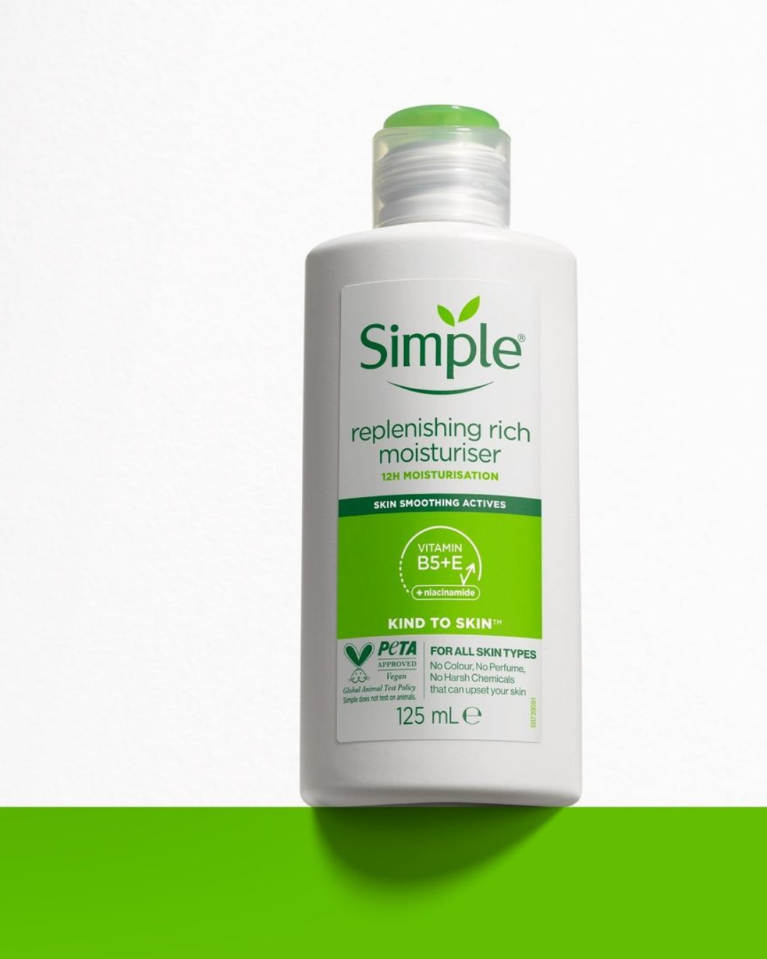 Simple replenishing rich moisturiser - سمبل مرطب البشرة