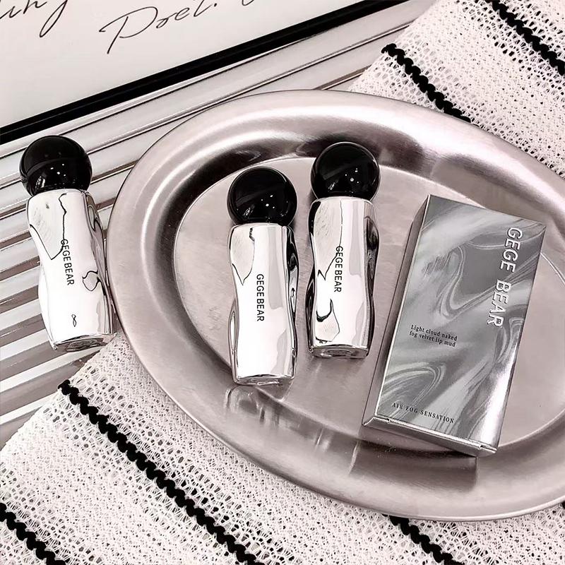 Gege bear light cloud naked fog velvet lip-أحمر الشفاه مخملي