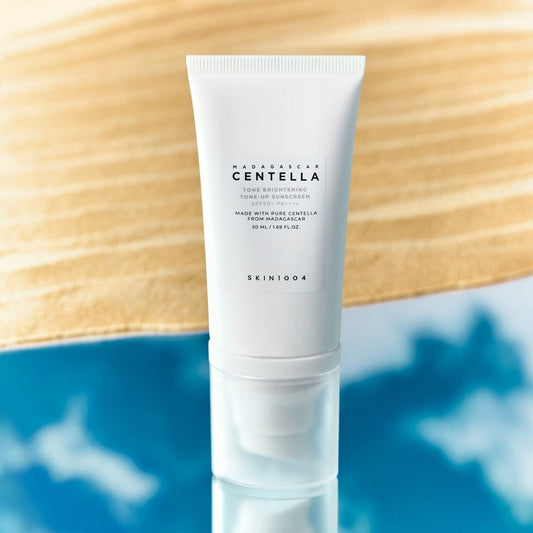 SKIN1004 Madagascar Centella Tone Brightening Tone-Up Sunscreen SPF50+ Pa - سانتيلا واقي