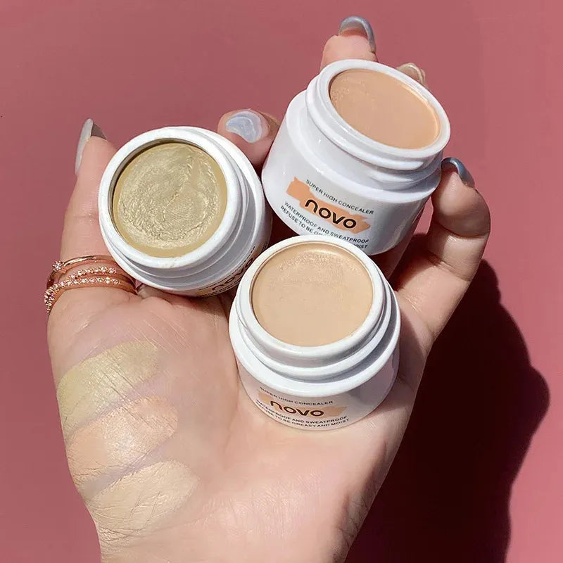 Concealer from Novo-كونسيلر خافي عيوب من نوفو