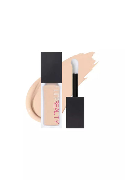 Huda beauty fauxfilter luminous matte liquid concealer - كونسيلر غير لامع من هدى بيوتي
