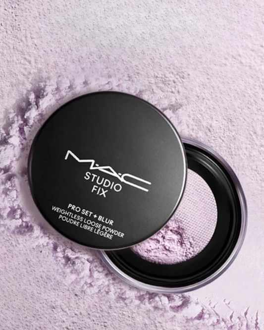 Mac studio fix weightless loose powder- لوس باودر ماك