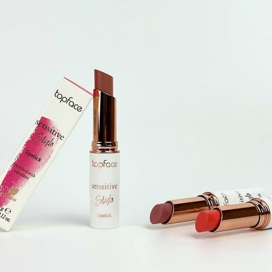 Topface lipstick enriched with squalane - أحمر الشفاه ستيك للشفاه حساسة
