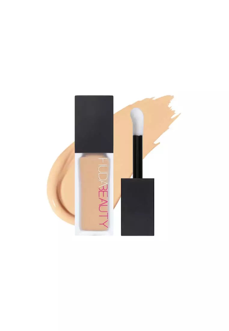 Huda beauty fauxfilter luminous matte liquid concealer - كونسيلر غير لامع من هدى بيوتي