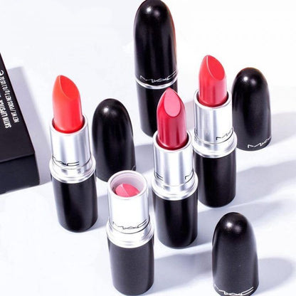 Mac matte lipstick rouge- أحمر الشفاه ماك ستيك