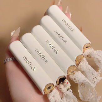 MAFFICK Lace Honey Light Matte Lipstick-أحمر الشفاه ستيك فاخر